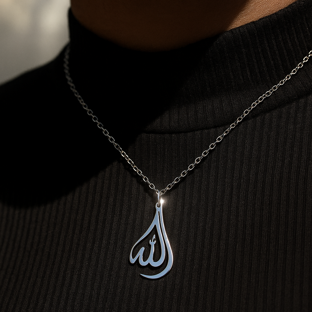 Collier de calligraphie Allah