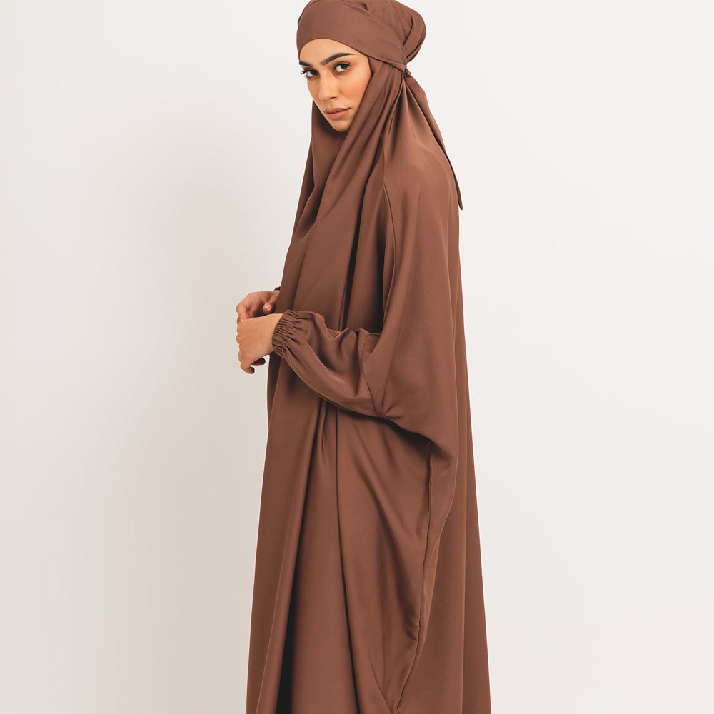 Classic brown khimar with elasticated cuffs and tie-back