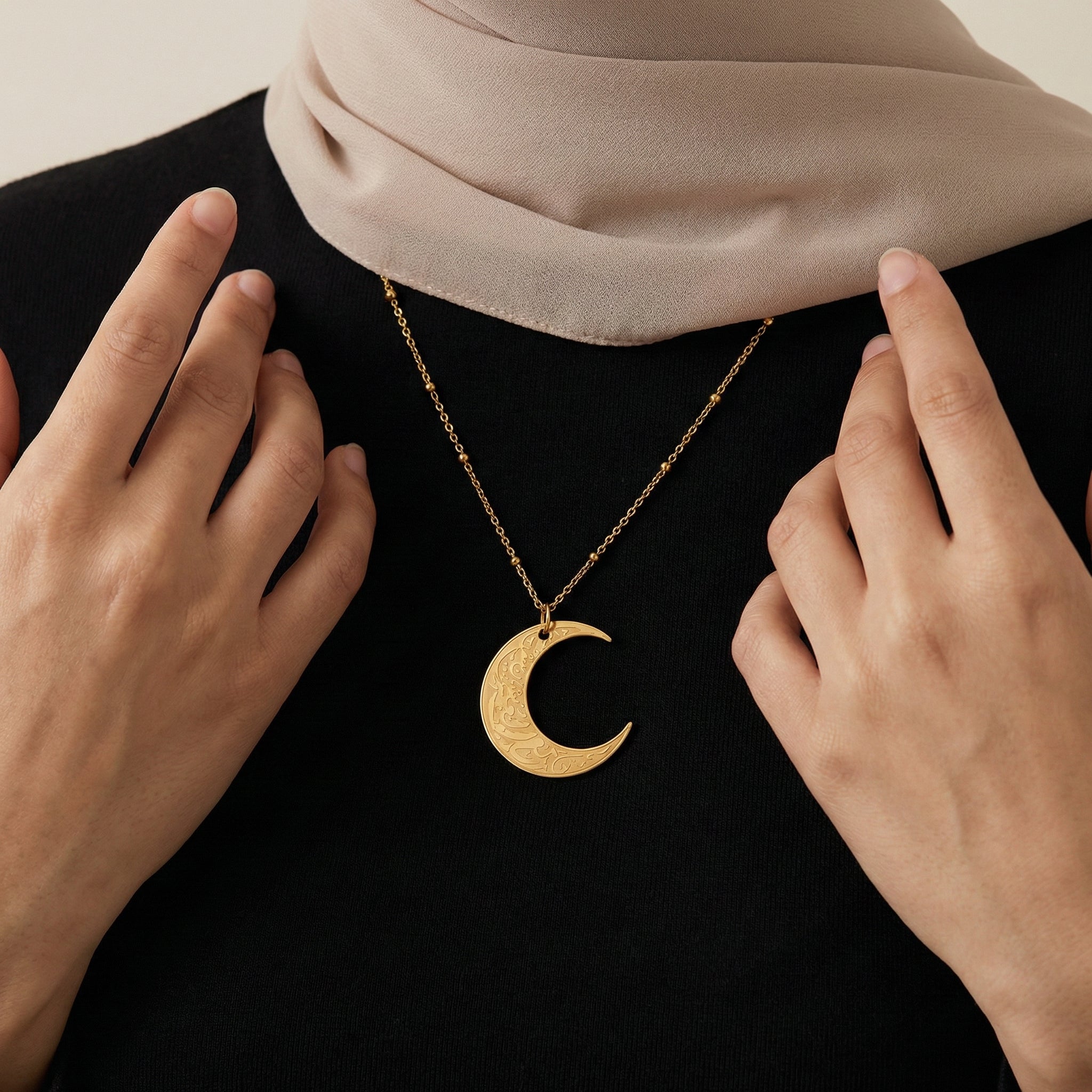 Collier croissant de difficultés et de facilité