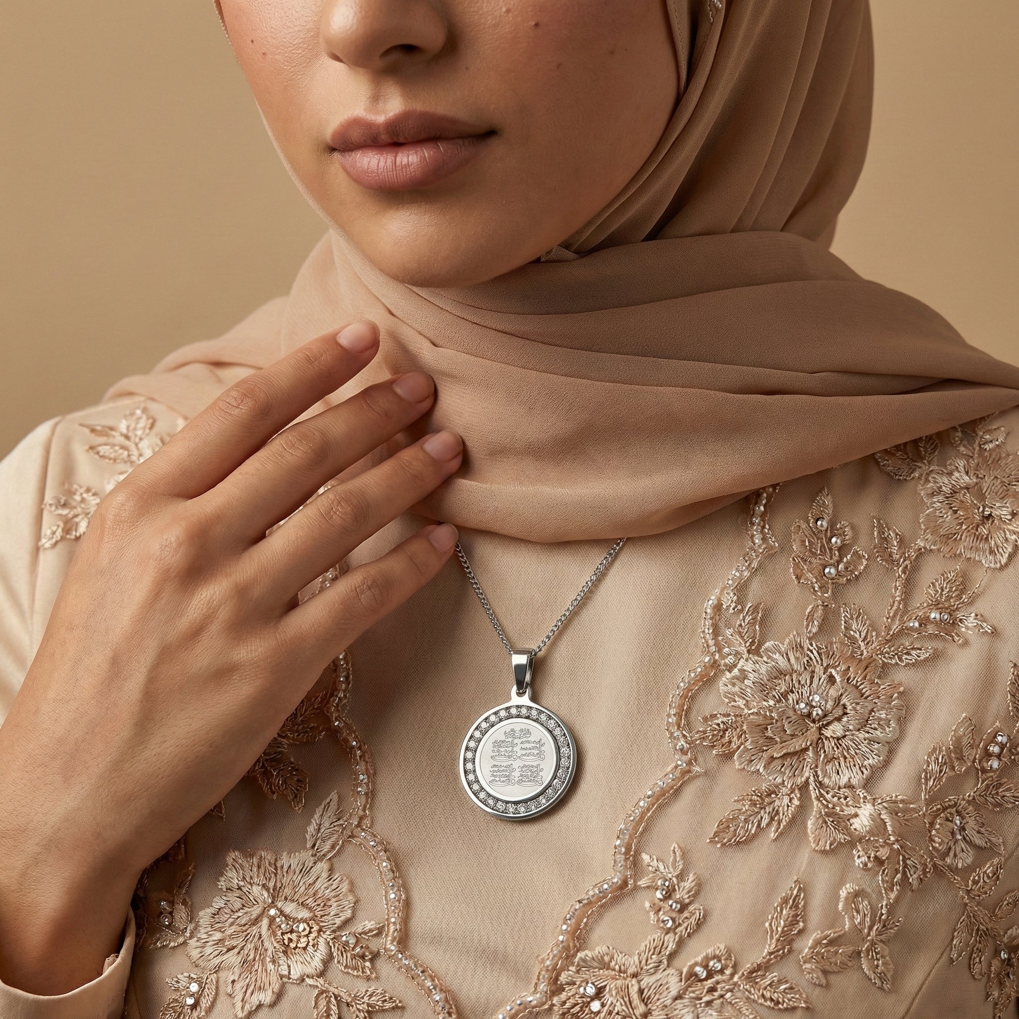 Collier en cristal 4Qul