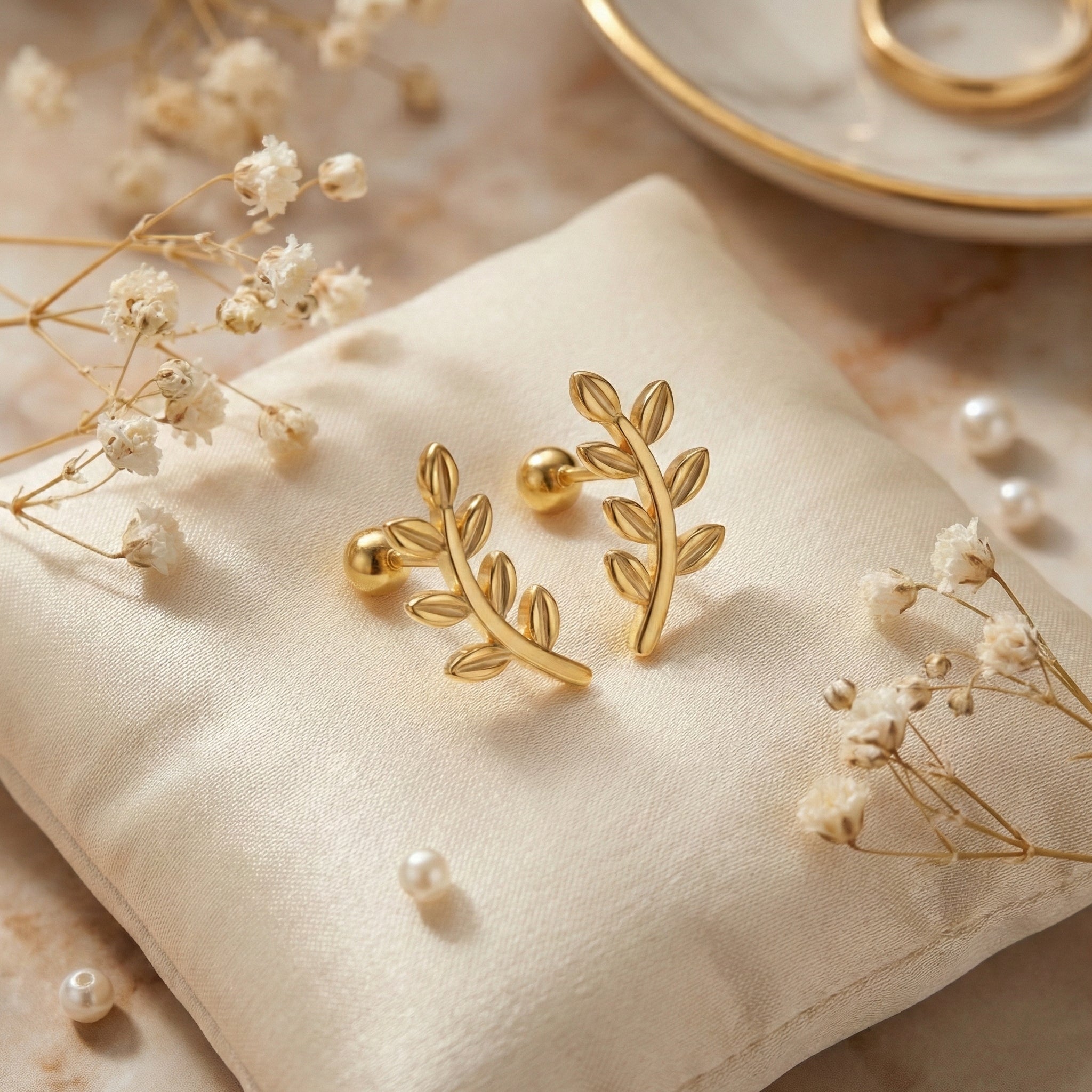 Boucles d’oreilles feuille Ummahya Sakinah
