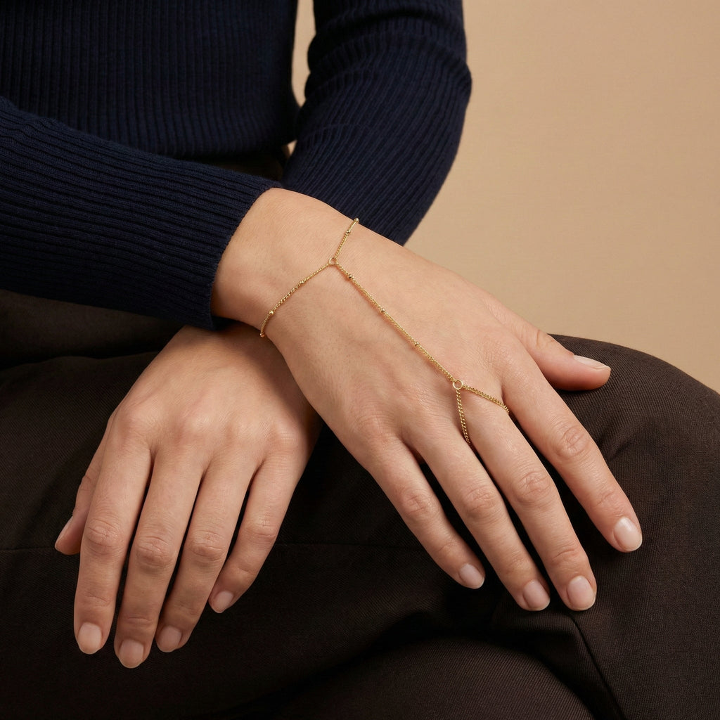 Ummahya Nura hand chain