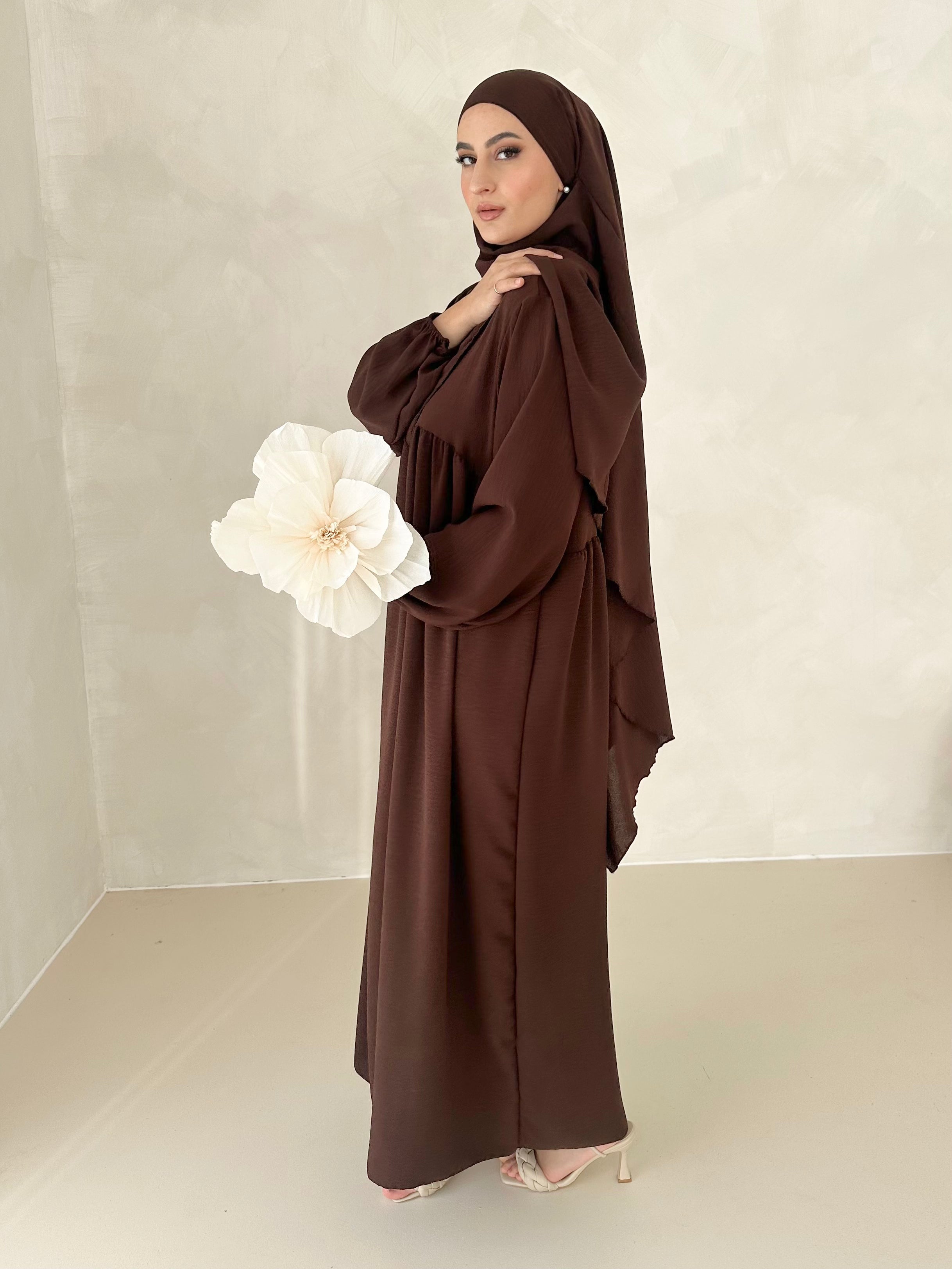 DAILY Abaya set with khimar