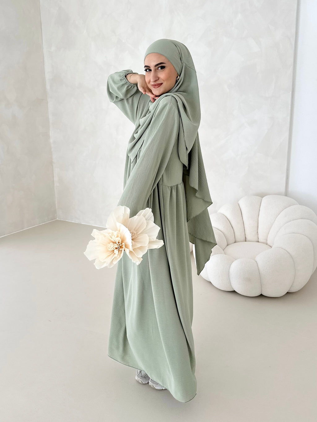 DAILY Abaya set with khimar