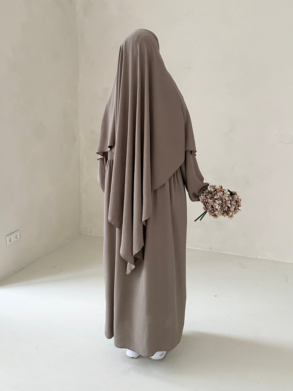 DAILY Abaya set with khimar