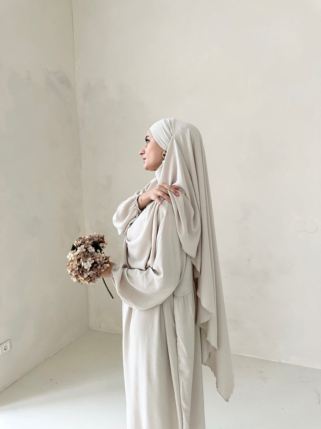 DAILY Abaya set with khimar