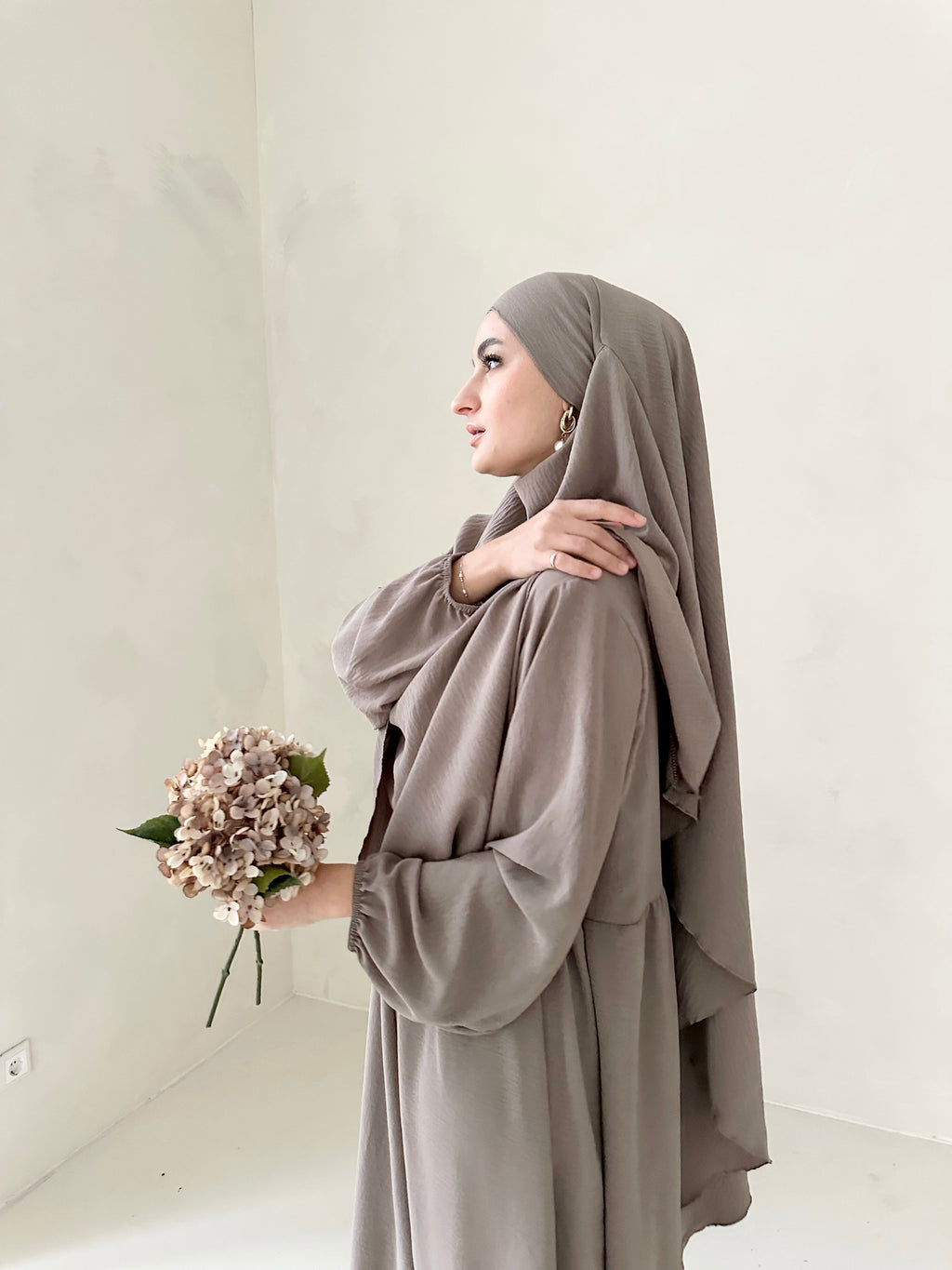 DAILY Abaya set with khimar