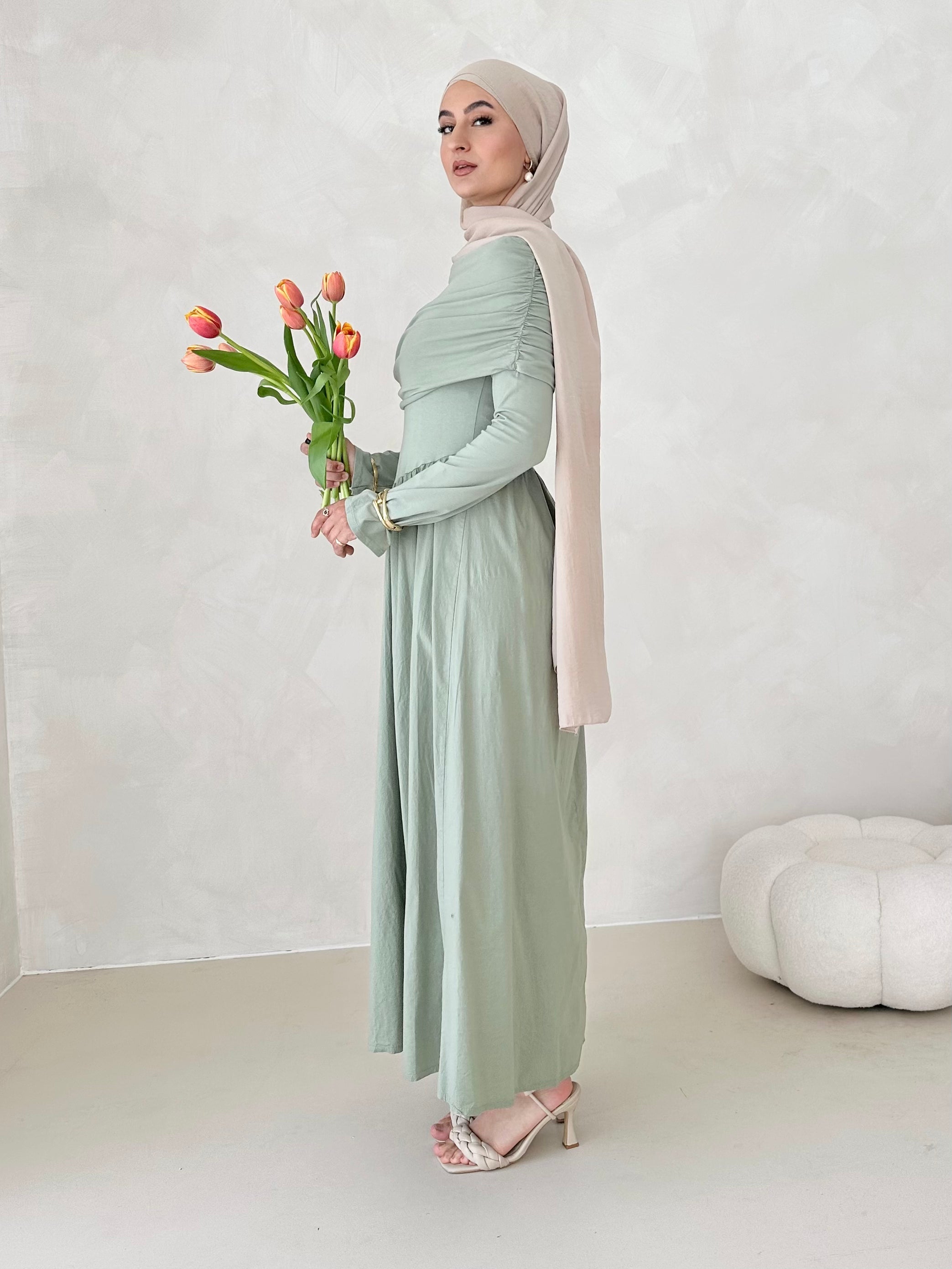 Roya dress