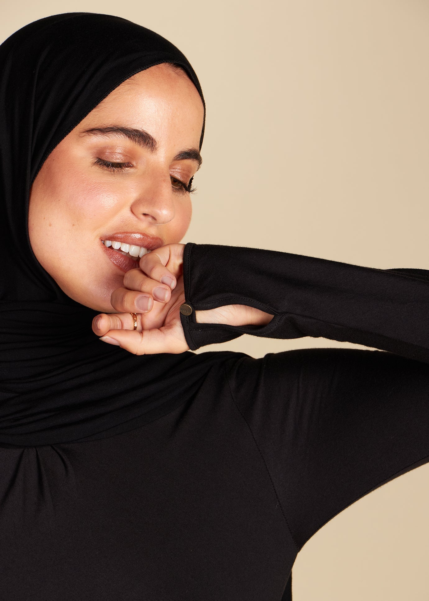 Abaya moerbei
