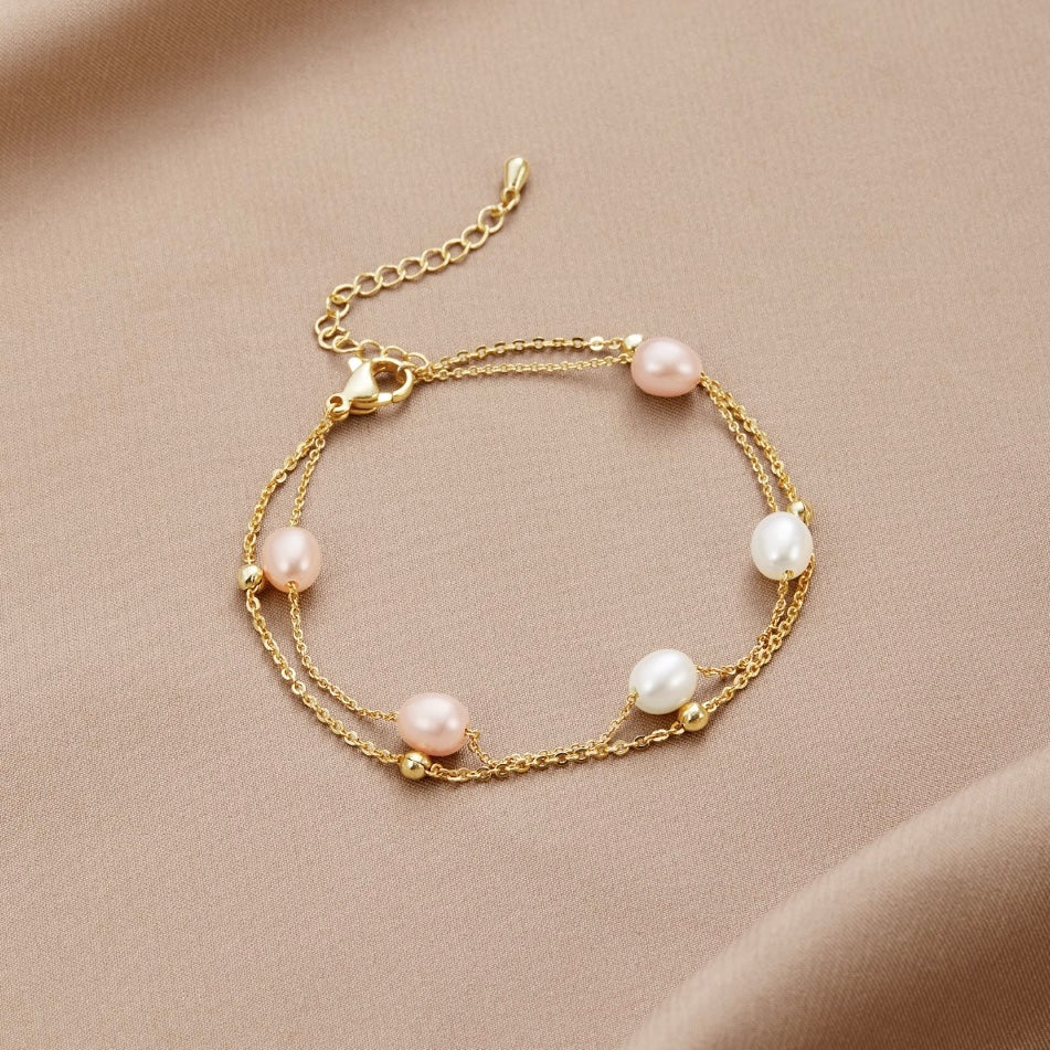 Armband van zoetwaterparels met meerdere lagen